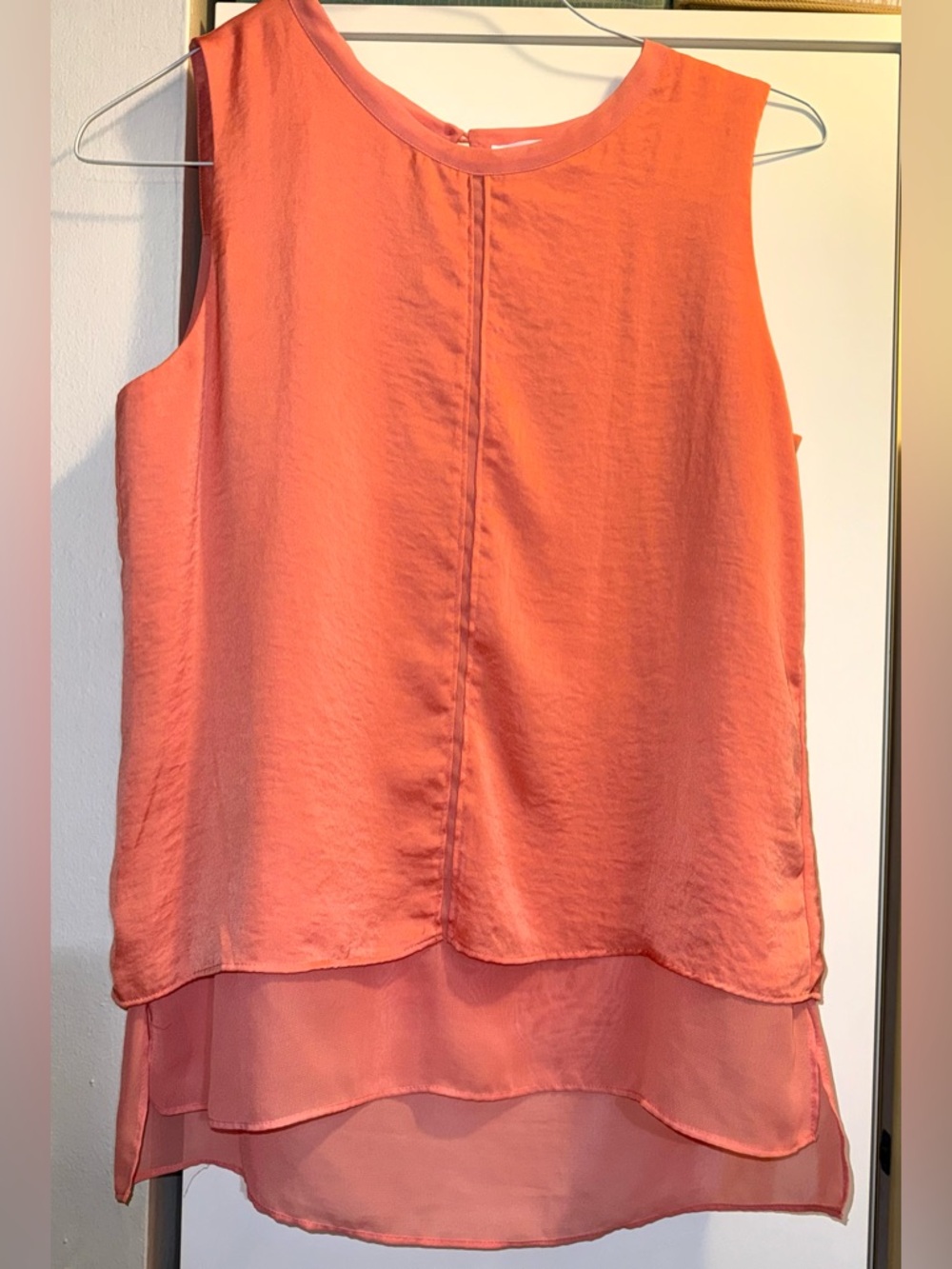Violet & Claire Coral Sleeveless Blouse size small